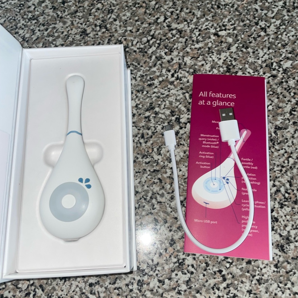 Daysy fertility and period tracker